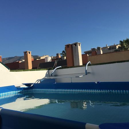 Apartment With Private Patio Fuengirola Esterno foto