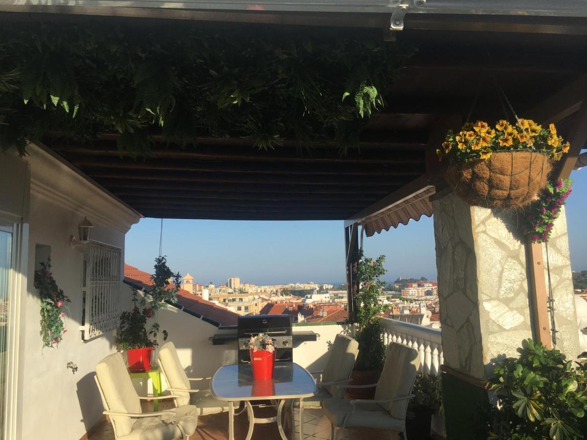 Apartment With Private Patio Fuengirola Esterno foto